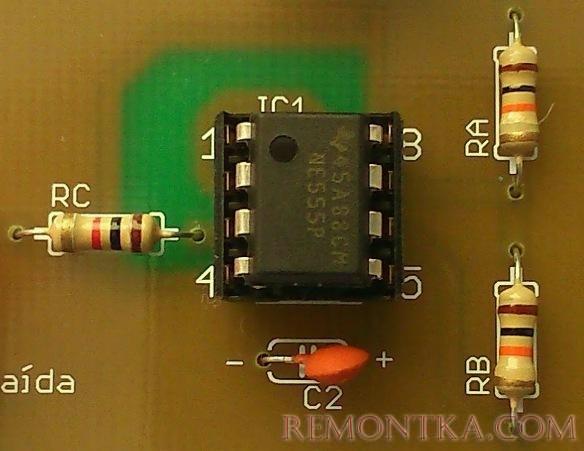 Популярная интегральная микросхема NE555