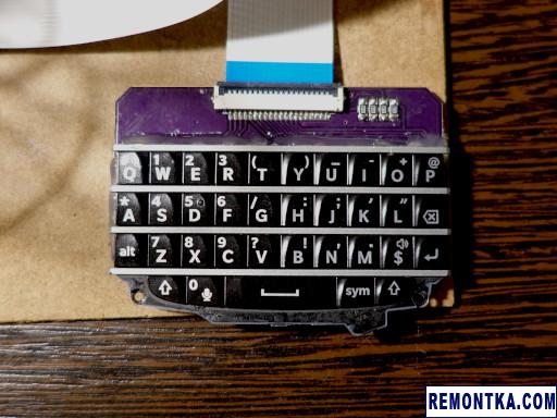 DIY qwerty-клавиатура с пластиковыми клавишами